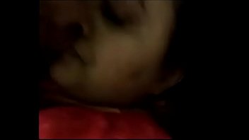 Bibir Ranum Tante Desi Yang Menggoda