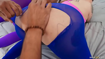 Klienku Pengen Ngentot Mantan Istri Karen, Hayley Davies / Brazzers / Masukin Kode Xvpromo Di Situs Resmi Buat Dapetin Diskon