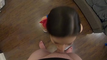 Gadis Cheerleader Nakal Menggoda Dan Bercinta Dengan Kakak Tiri (bagian 1)