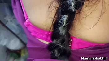 Bhabhi India Yang Seksi Digoyang Habis-habisan Oleh Adik Ipar Saat Suaminya Pergi Kerja. Video Panas Dengan Suara Rintihan Dalam Bahasa Hindi Yang Bikin Panas.