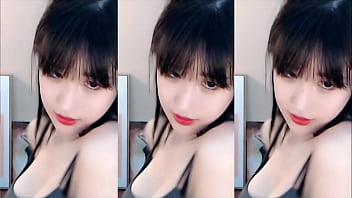 Cô Gái Trung Quốc Uốn éo Quyến Rũ Mời Gọi Anh đưa Em Lên đỉnh