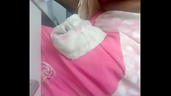 Ibu Tiri Ku Mengoda