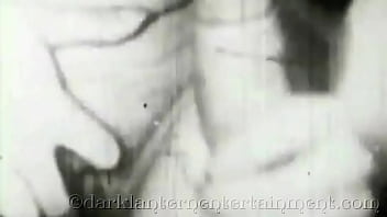 Kartu Pos Panas Dari Ibu Tiriku