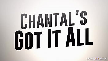 Chantal Punya Semuanya, Siap Bikin Kamu Meledak