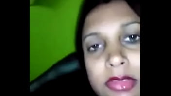 Bidadari India Yang Menggoda