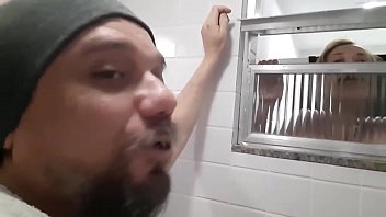 Pemuasan Perdana Di Ranjang Big Brother: BluezÃo Dan Flakael Memicu Gairah Di Vlog Fada Mel