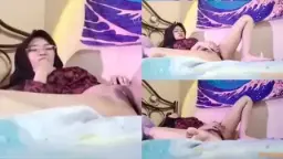 Ukhti Berhijab Mengocek Memek Dengan Nikmat Dalam Video 4k
