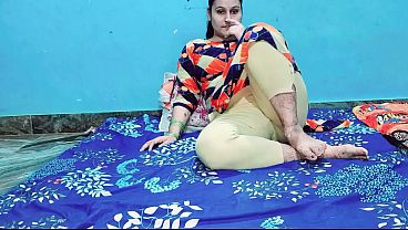 Istri Desi Puja, Digilir Ganas Penis Besar Payudara Montok