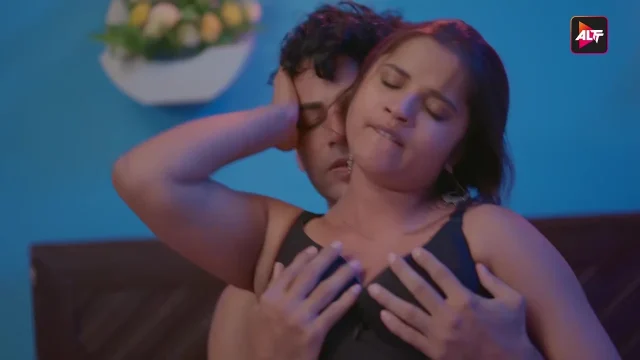 Kisah Panas Rangeen Kahaniyan 31: Adegan Mesra Di Episode Perdana Seri Web Hindi