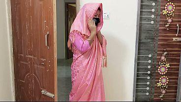 Desi Bhabhi Digebuki Ganas Sama Dever, Suara Bengali Seru Banget