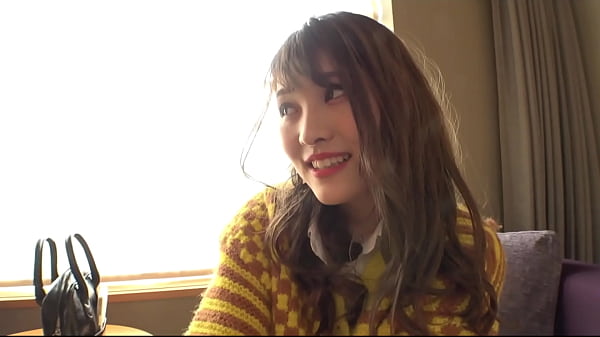 【極秘映像】トップアイドルを騙して本番中出し！ぐしょ濡れマ○コを激しく貫く一部始終 2