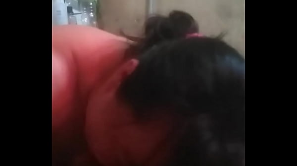 Wanita Tiongkok Menggoda Pria India Dengan Nafsu Liar