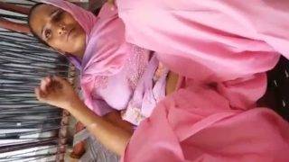 Rajasthani Gadis Bugil Pamer Memek Di Video Mesum