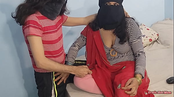 Menggoda Gadis India Berhijab, Merasakan Desahan Panasnya Dalam Bahasa Hindi