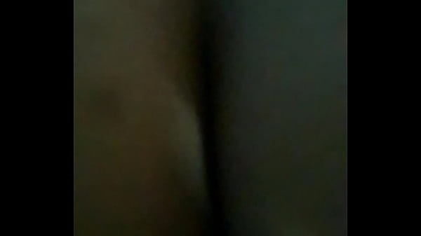 Perempuan Tiongkok Montok Memanaskan Vaginanya