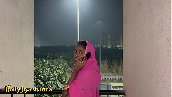Saat Ayah Tiri Pergi, Anak Tiri Gagahi Ibu Tiri Yang Bergoyang Di Malam Karwa Chauth