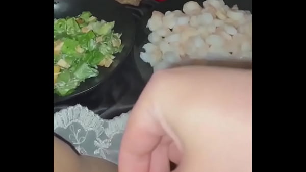Cewek Berjilbab Colmek Sambil Mainin Makanan Porno Super Keras Di Los Angeles, Gaya Snow White Arab