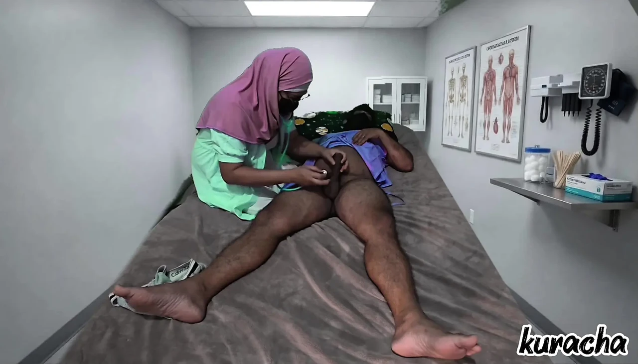 Lady Doctor Fake Checkup To Get Fuck From Patient