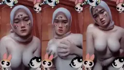Abg Hijab Diremas Susunya Sambil Ngos-ngosan