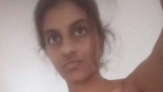 Gadis Tamil Sri Lanka Telanjang Sambil Menggosok Klitorisnya Di Video Mms
