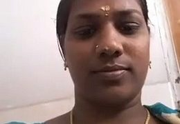 Tamil Aunty Toilet Video Becek Mandi Chut Basah Kena Semprot