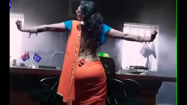 Desi Pantat Seksi Dibalut Saree
