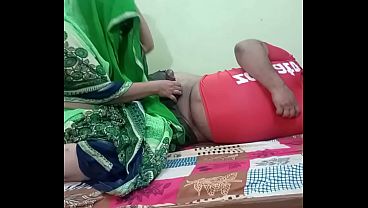 Desi Pasutri India Lagi Ngewe Panas Di Kamar, Crot Di Mana-mana.