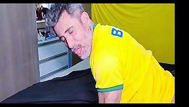 Orang Arab Datang Ke Brasil Dan Mamerotin Lubang Pantat Bapak Brasil (teaser)