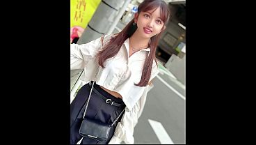 Goyang Majalah, Cewek Filipina-jepang Campuran, 18 Tahun, Siap Digarap.