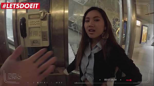 Cewek Thailand May Thai Sama Charlie Dean, Turis Abg Asia Ngentot Kontol Gede Di Luar Negeri, Pov Hot Banget.