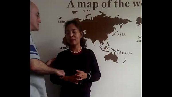 Cowok Bule Sama Istri Cina Sama Bocah Cina Di Dongguan, Tiga Baris Ngewe Panas.