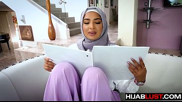 Hijab Manja Belajar Ngentot Biar Makin Betah Di Jalanan.