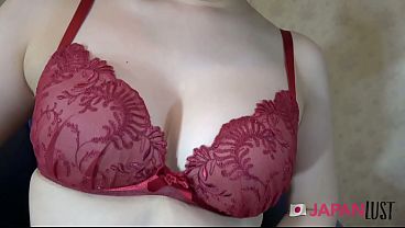 Bokep Jepang Montok Besar, Kontolnya Dimasukin Dalem, Muncrat Sampe Becek