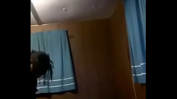 Gede-gede Montok Hispanik Nundukin Pantat Siap Digeprek Sama Kontol Item Dari Craigslist