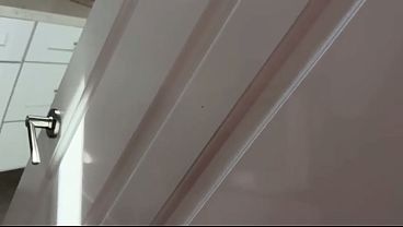 Ibu Tiri Montok Penuh Rahasia Nafsu ~ Lauren Phillips ~ Fantasi Rumah Tangga ~ Scott Stark