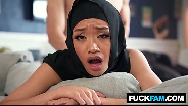 Hijabi Diajakin Makan Budaya Amerika Sama Jade Kimiko, Parker Ambrose Sampe Kelabakan