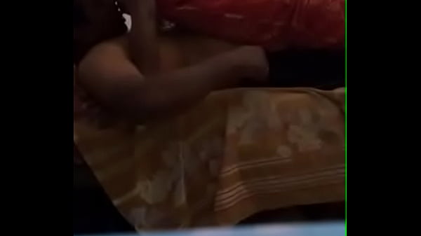 Desi Istri Di Atas, Nunggingin Suami Sambil Ngocok